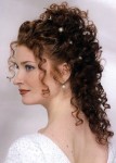Curly-Bridal-Hair-Styles3