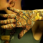 Glitter-Mehndi-Designs-Photo