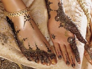 Mehndi designs for hands and foot