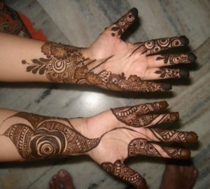 Latest-Gorgeous-Pakistani-Mehndi-Designs-2012