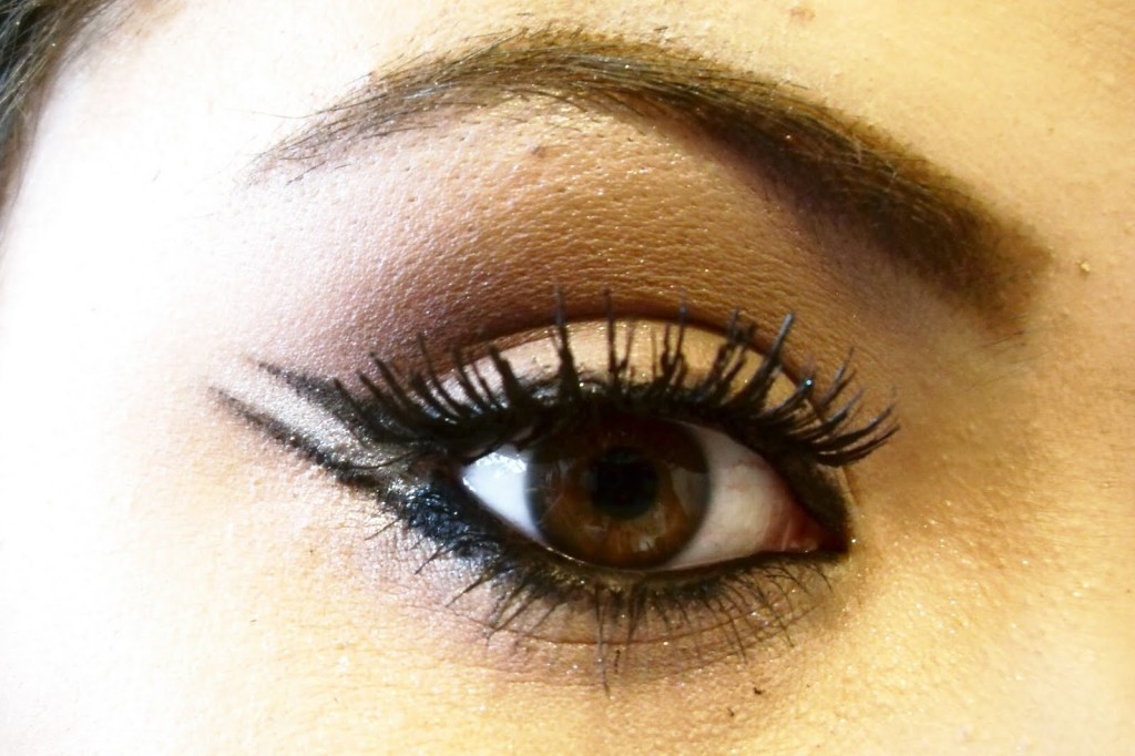 Arabic inspired liner style. Eye makeup for bridals.