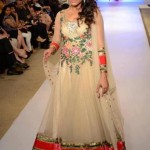 Latest-Dresses-For-Wedding-Party-2012-By-Sanz-Collection