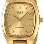 Golden wrist watch for men