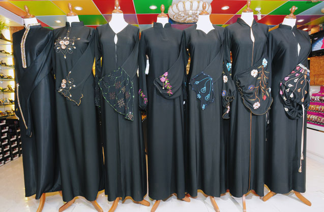 Abaya styles for young girls 2012 - 2013