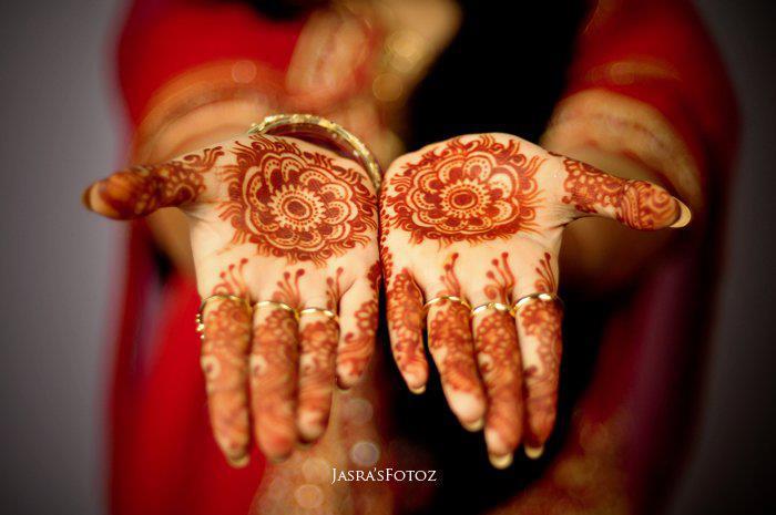 tikya bridal mehndi design for hands