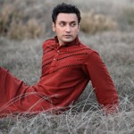 Colored kurtas for men in Pakistan