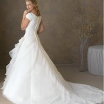 English wedding gown designers 2013