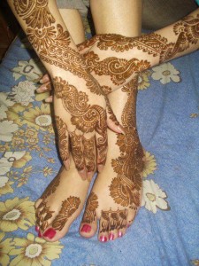 Hand and feet bridal mehndi