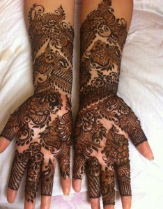 Latest designs of bridal mehndi