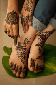 Mehndi designs for hands and feet