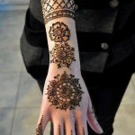 Simple bridal mehndi designs