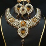 Kundan necklace for bride