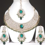 Latest trends in kundan jewelry