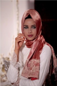 Plain silk hijab designs