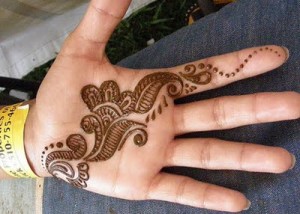 Eid mehndi designs for kids