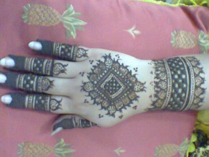 Square tikya eid mehndi designs