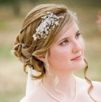 Stylish hair styles for wedding