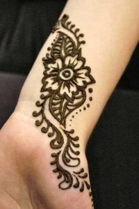 Wrist henna mehndi designs 2013