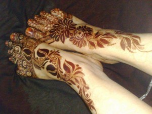 mehndi designs for feet