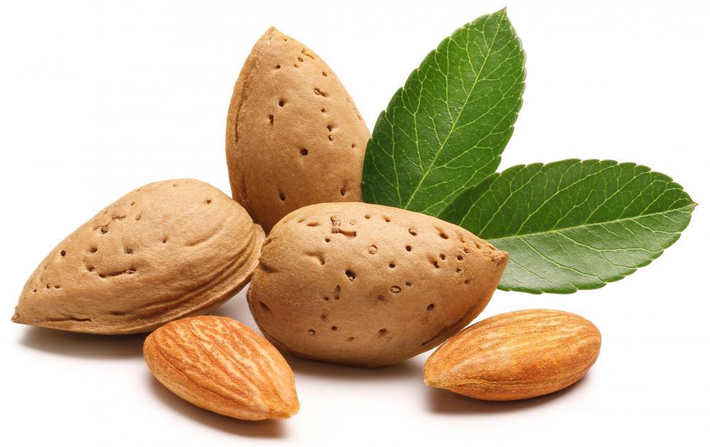 almonds mask for acne scars