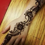 Beautiful mehndi designs for girls 2014