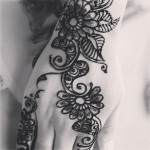 Latest arabic mehndi for girls