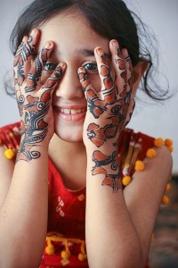 kids glitter mehndi designs