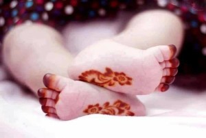 kids mehndi designs for feet