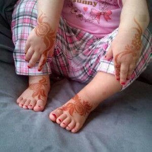 latest mehndi designs for kids