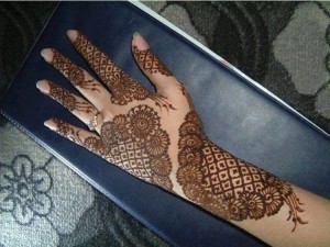 Modern mehndi designs 2015