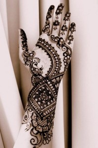 Mehndi for arms and hands