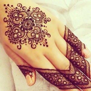 Simple Mehndi Designs 2015