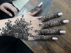 Best mehndi designs for pakistani girls